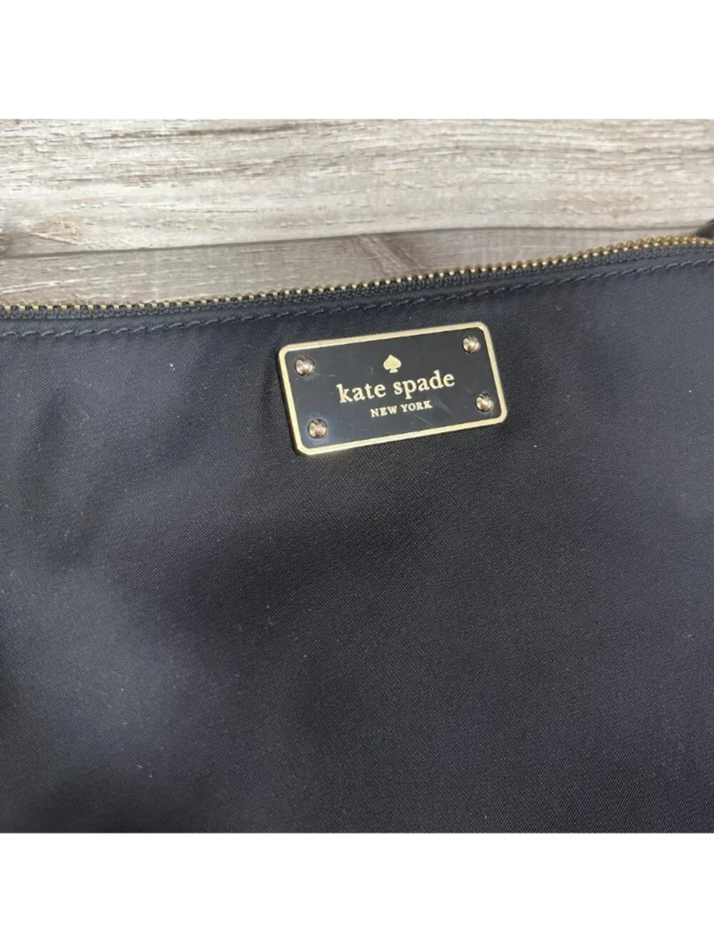 Kate Spade Soft Nylon Crossbody Zip Purse Bag Black Women’s Size 9.25” x 6”
